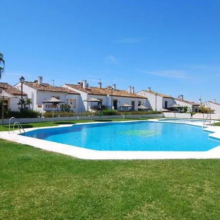 Casa Jardines Del Sol 2 *