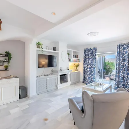 Casa Jardines Del Sol 2 *