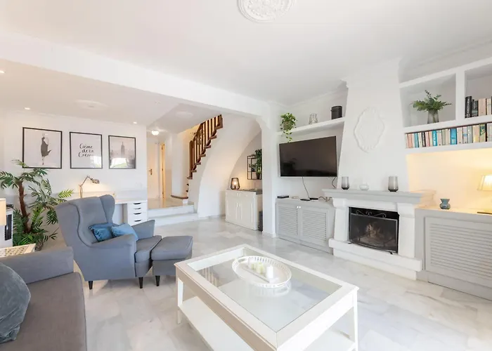 Casa Jardines Del Sol 2 Marbella