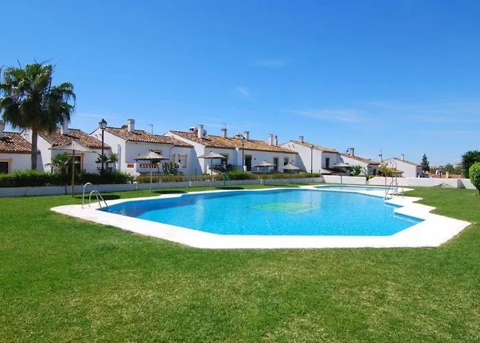 Casa Jardines Del Sol 2 *